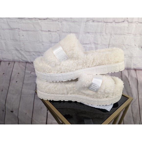 UGG Fluffita Slippers - Women's -White- Size 10 - Picture 11 of 13